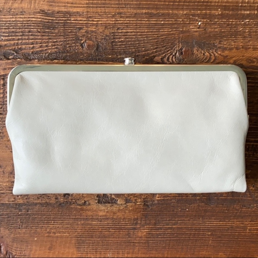 NWT HOBO trifold clutch. Beautiful color!